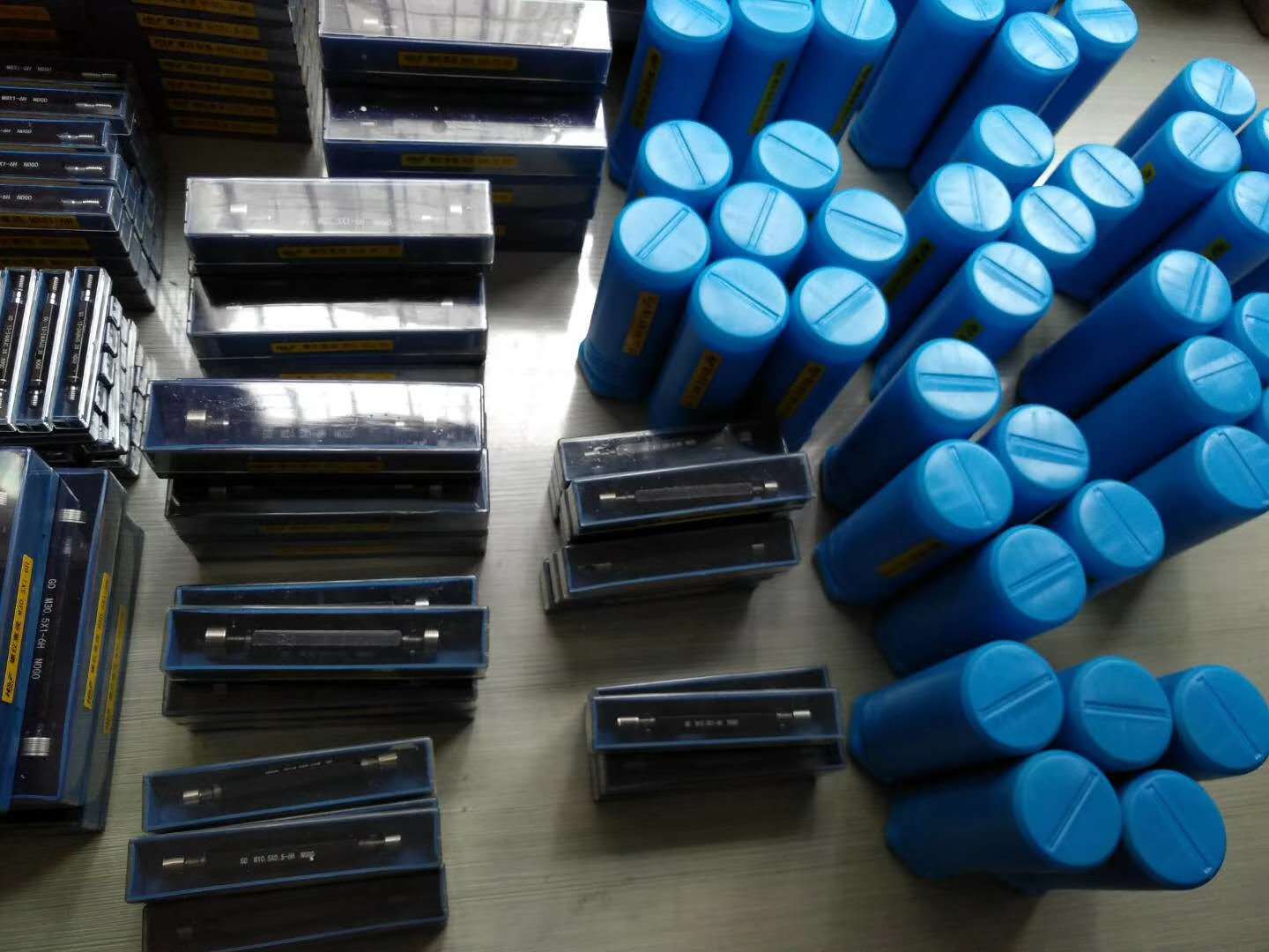 Ler máis sobre os pinos do calibre maquinista