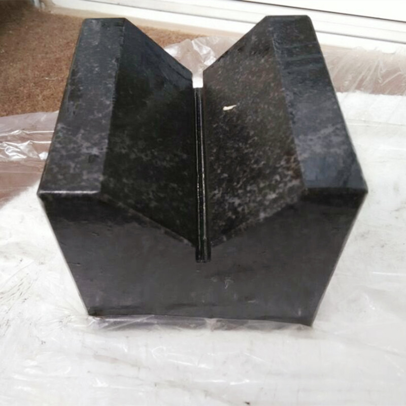 Ler máis sobre o bloque de granito
