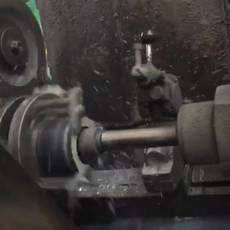 Procesamento da máquina de molienda de anel liso1